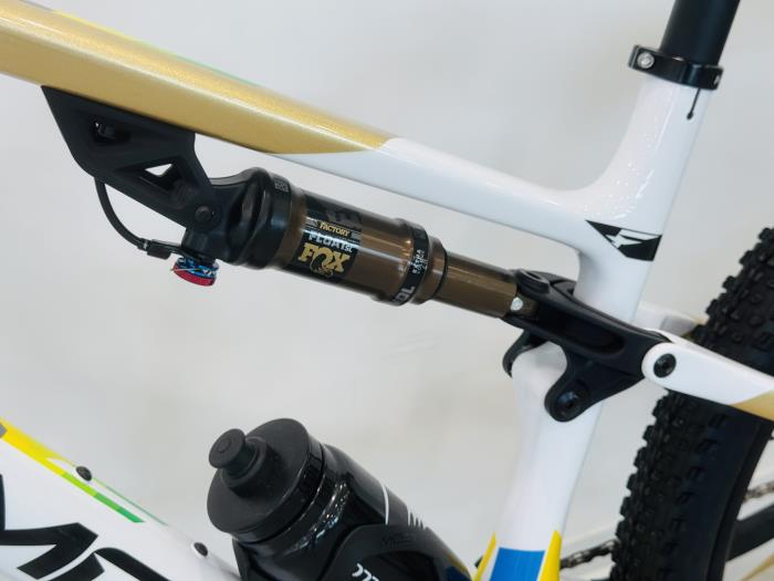 Nuova MTB Pinarello Dogma XC