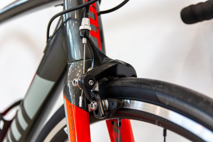 Bici da corsa usata Giant Contend SL - taglia S