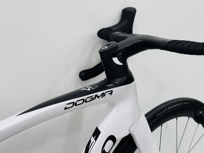 Bici da corsa usata Pinarello Dogma F Sram Red AXS
