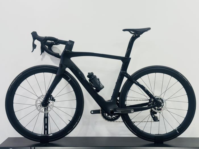 Bici Corsa Nuova Pinarello Dogma F my24 Sram Force AXS