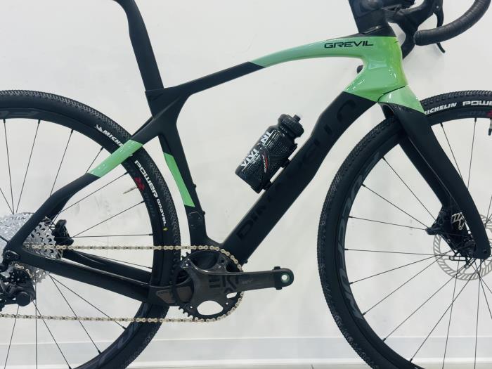 Pinarello Grevil F7 Campagnolo Ekar