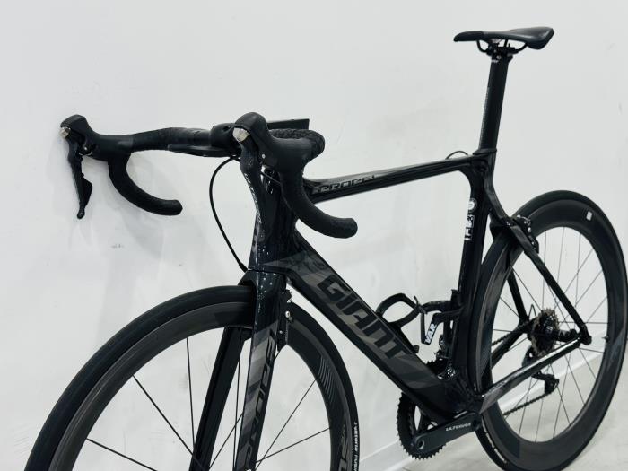 Bici da corsa usata Giant Propel Advanced Pro