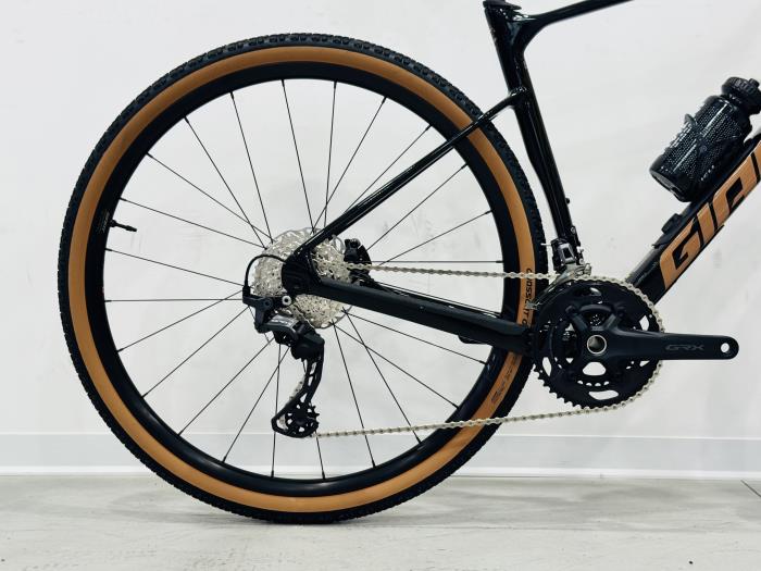 Bici Gravel Revolt Advanced 2 