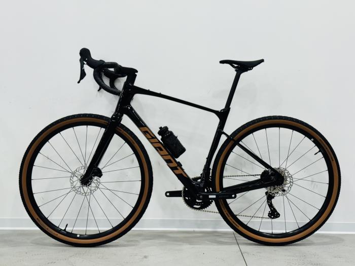 Bici Gravel Revolt Advanced 2 