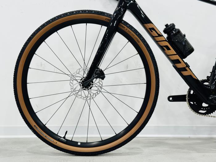 Bici Gravel Revolt Advanced 2 