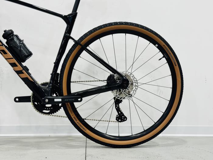 Bici Gravel Revolt Advanced 2 