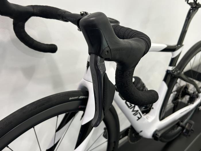 Bici da Corsa Usata Pinarello Dogma F Shimano Ultegra Di2