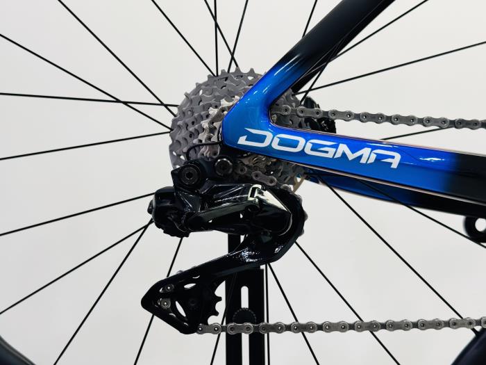 Bici Corsa Pinarello Dogma F my26 Luxter Blue Shiny