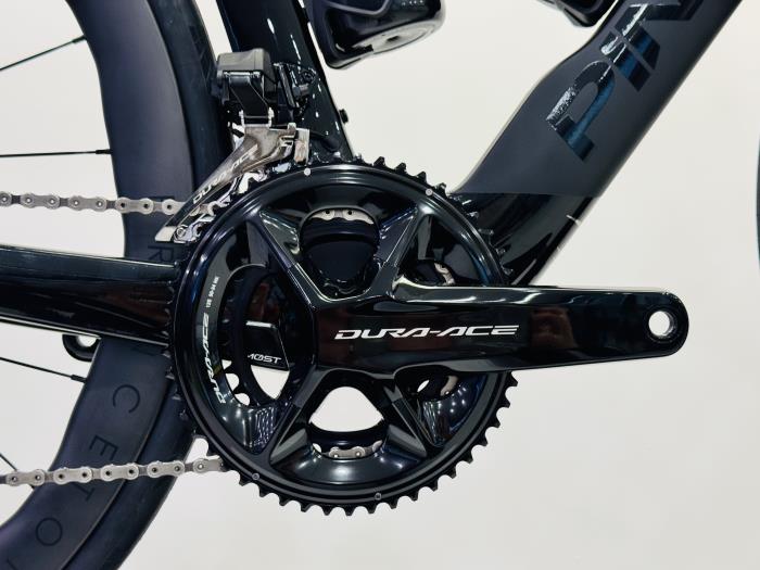 Bici Corsa Pinarello Dogma F my26 Black on Black