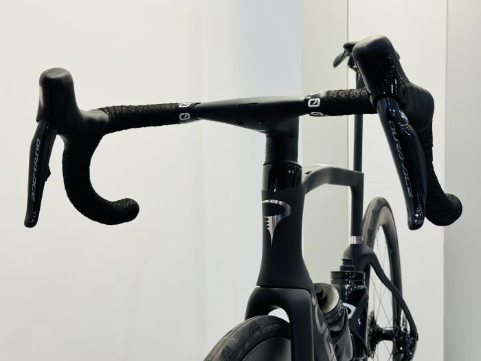 Bici Corsa Pinarello Dogma F my26 Black on Black