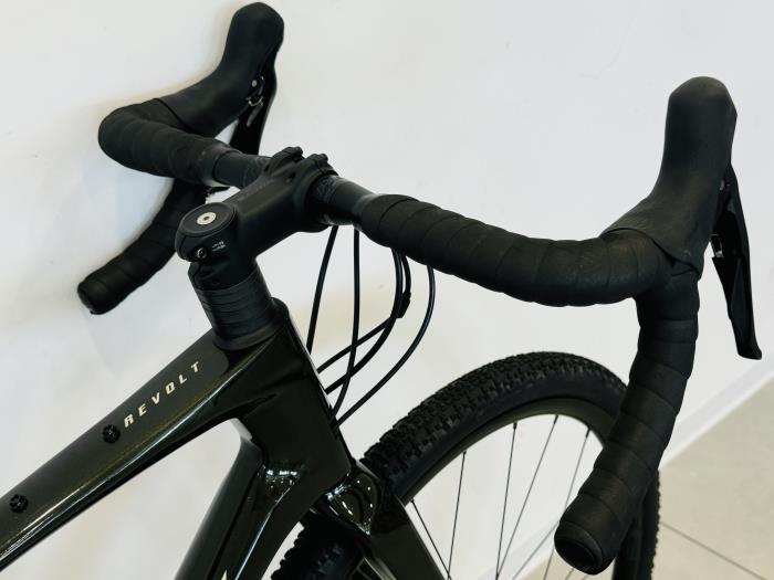 Bici Gravel Usata Giant Revolt Advanced 1