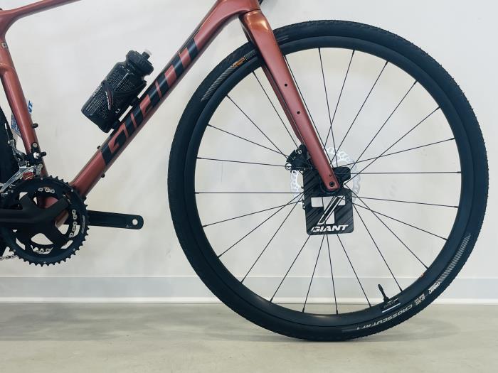 Bici Gravel Giant Revolt Advanced 3 