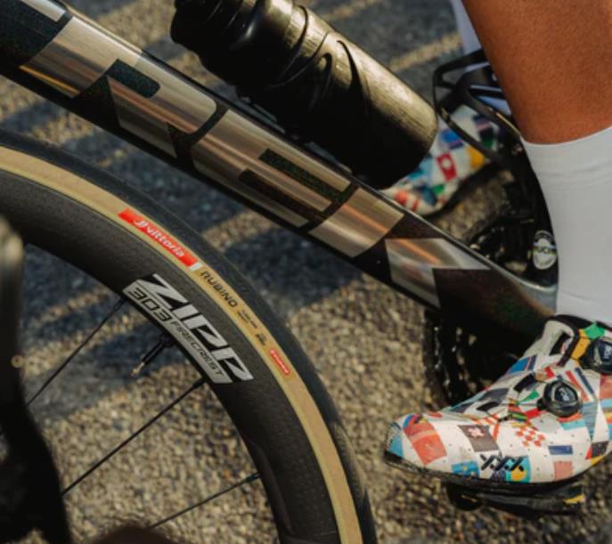 Copertone Bici Corsa Rubino Tubeless ready 700x28 Vittoria