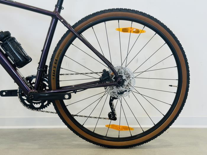 Bici Gravel Topstone 2 Cannondale  Black Cherry