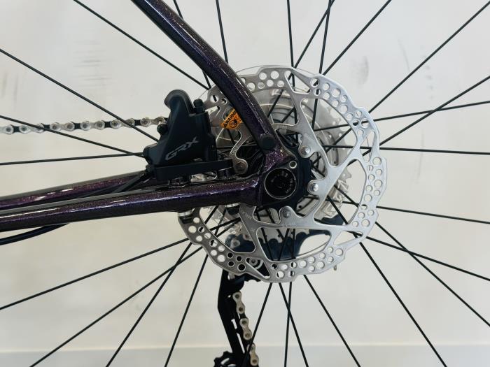 Bici Gravel Topstone 2 Cannondale  Black Cherry